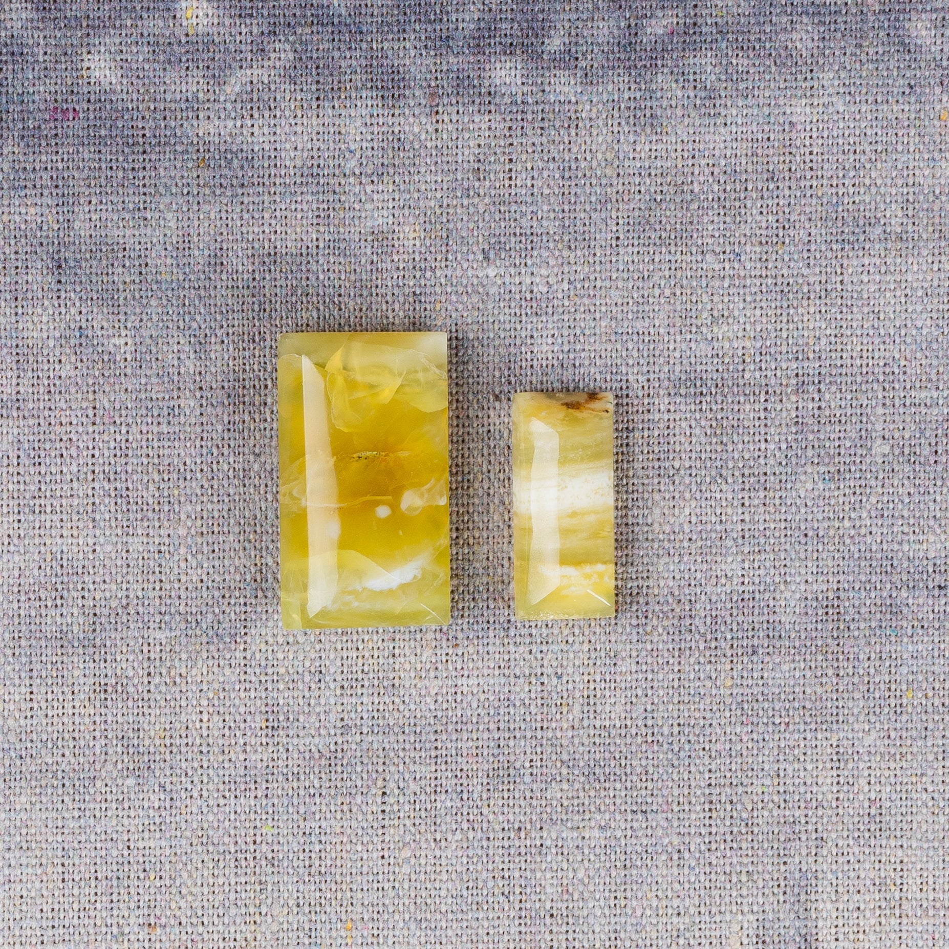 cabochon grand et petit opale jaune