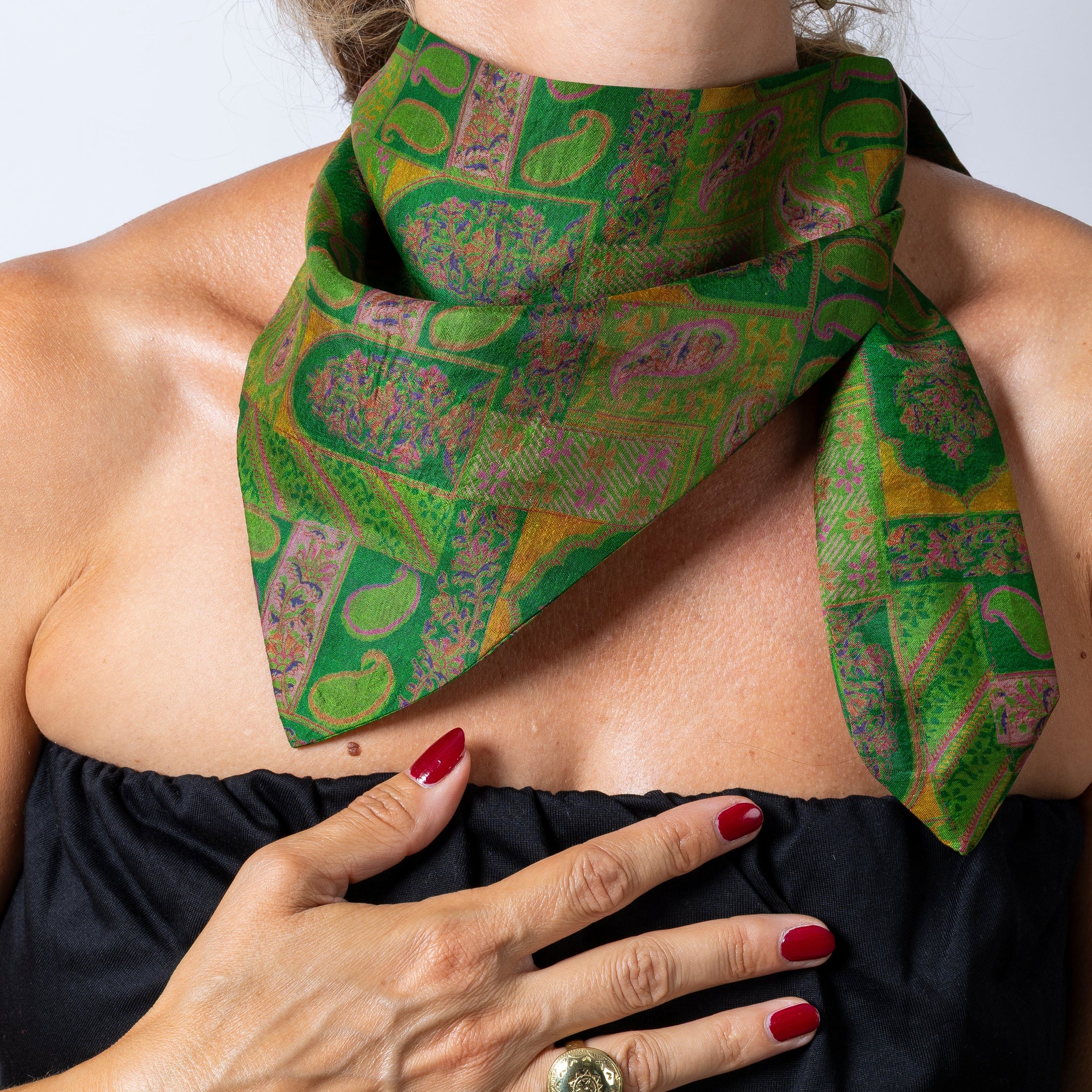 Foulard de soie Kaki Homme et Femme-Les Soieries d'HUBBTON'S